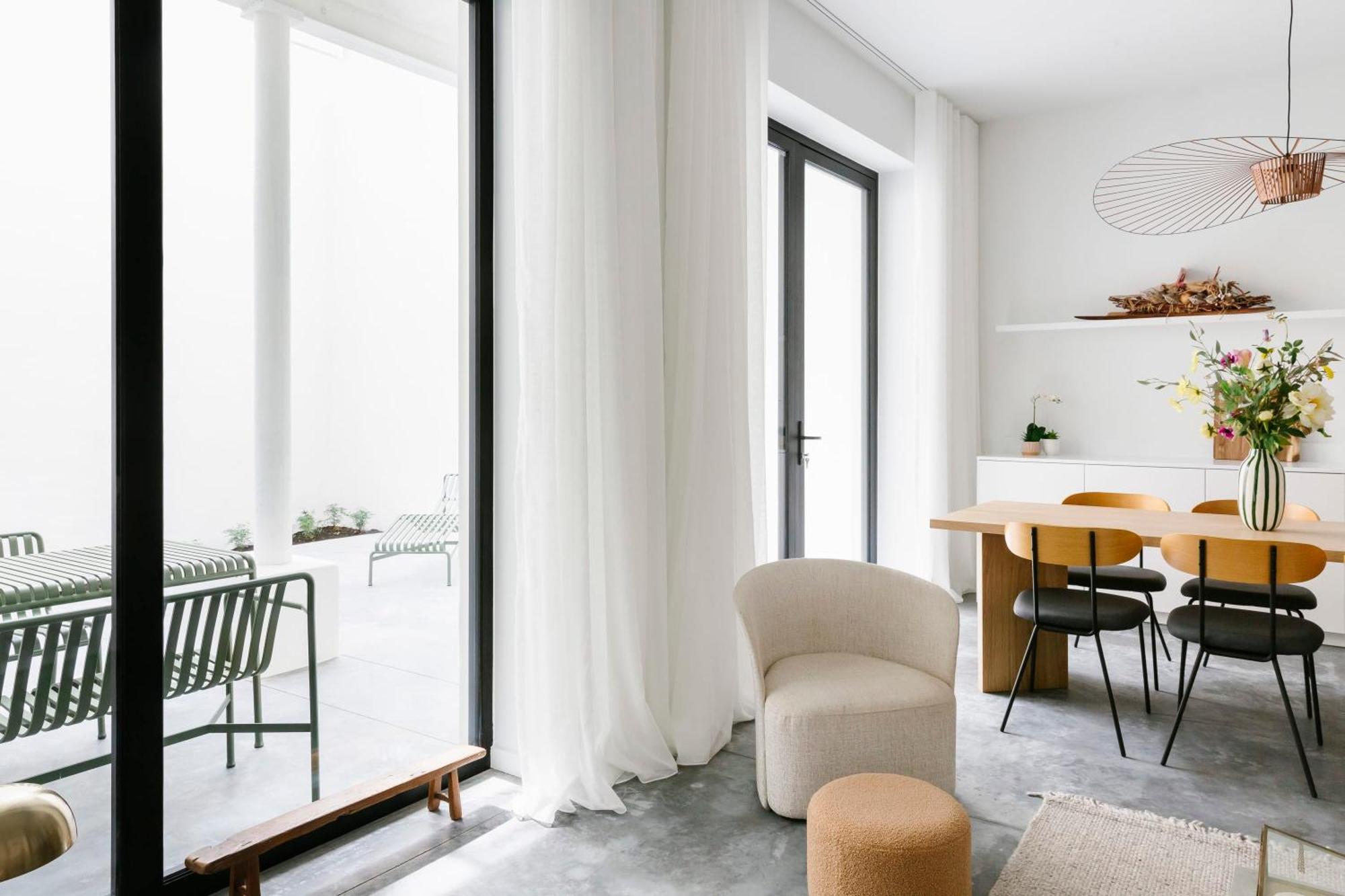 High-end Flats At South Area Apartment